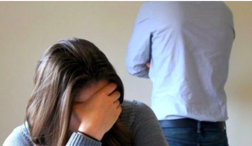 Hành vi cưỡng ép vợ hoặc chồng quan hệ tình dục sẽ bị phạt 20 - 30 triệu đồng. Ảnh minh hoạ.