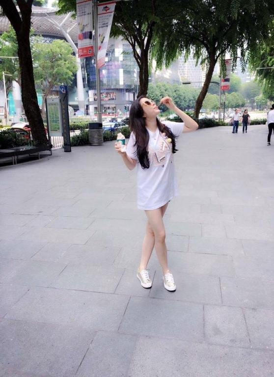 Lý Nhã Kỳ đáng yêu, gần gũi ngoài đời thường.
