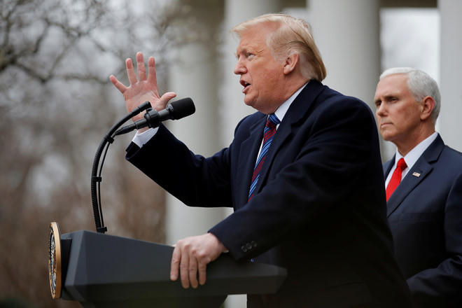 Tổng thống Trump phát biểu trong cuộc họp báo vào ngày 4/1 tại Nhà Trắng. (Ảnh: Reuters)