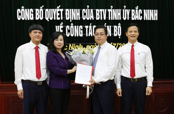 Anh111.