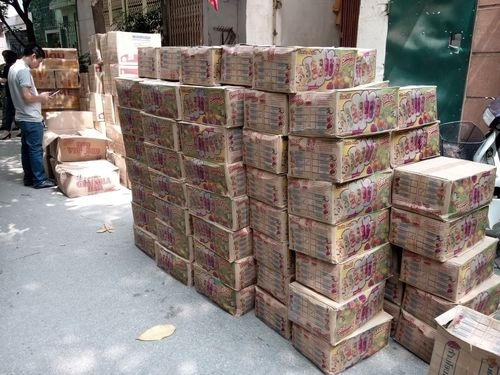 Giải bài toán thực phẩm nhập lậu: Cần sự chung tay của toàn xã hội