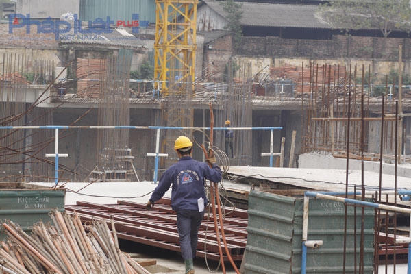 Dự &aacute;n Mandarin Garden 2: Bị đ&igrave;nh chỉ nhưng vẫn hoạt động rầm rập