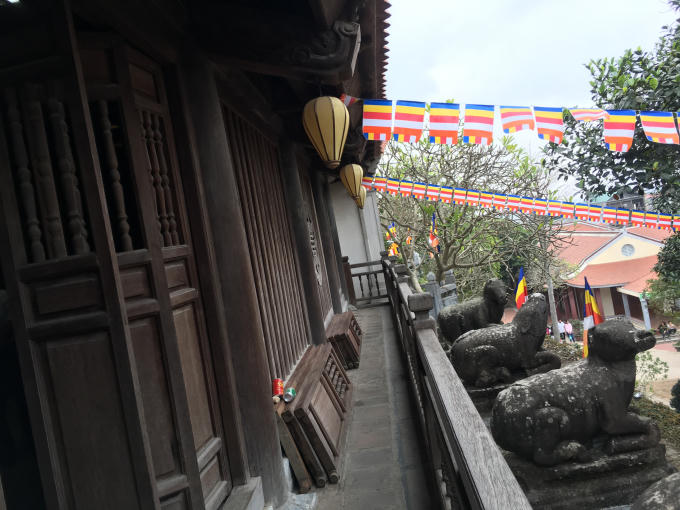 Những công trình kiến trúc, điêu khắc gỗ và đá độc đáo ở chùa Phật Tích.