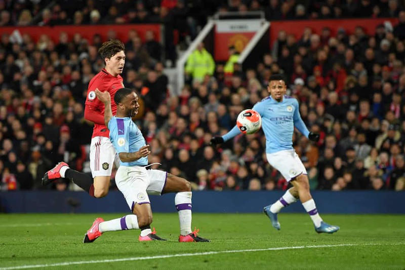 toan canh: chien thang thuyet phuc cua mu truoc man city o derby manchester hinh 11