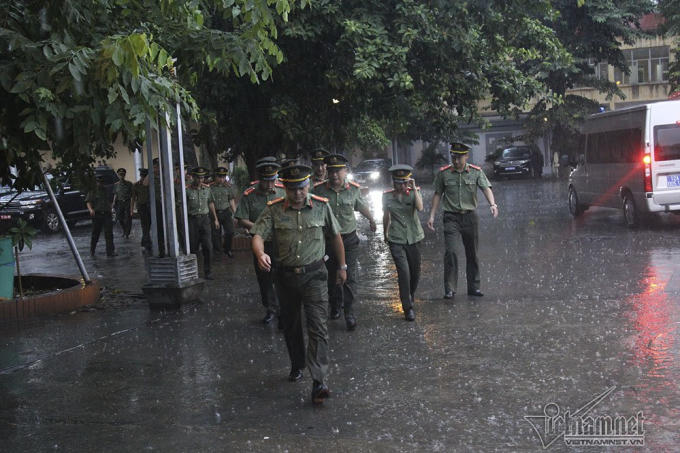 Điều đặc biệt ở đo&agrave;n 800 người v&agrave;o viếng Chủ tịch nước