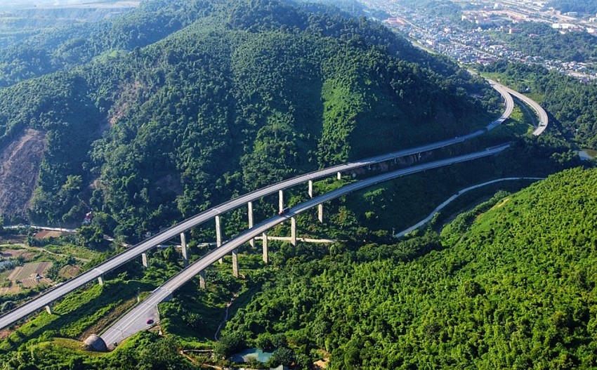 Cao tốc Nội Bài - Lào Cai dự kiến sẽ được sửa chữa, nâng cấp. (Ảnh: Mạnh Dũng).