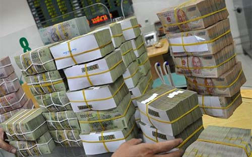 Chính phủ định hướng ban hành quy định giao dịch mua bán bất động sản và những tài sản có giá trị lớn (như ôtô, xe máy, tàu thuyền,…) thực hiện thanh toán không dùng tiền mặt.