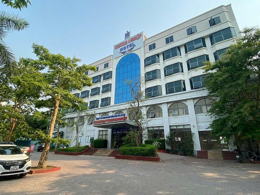 Khách sạn Thương Nghiệp Thái Hòa