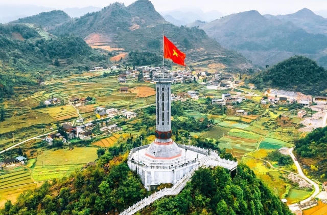 Hà Giang chú trọng phát triển hạ tầng giao thông