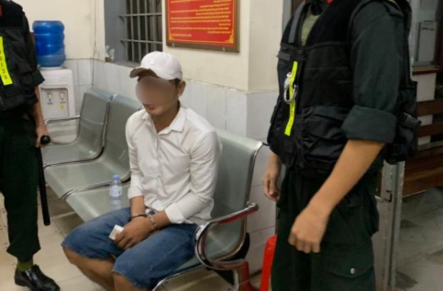 Đi xe biển giả mua ma tuý gặp ngay 161