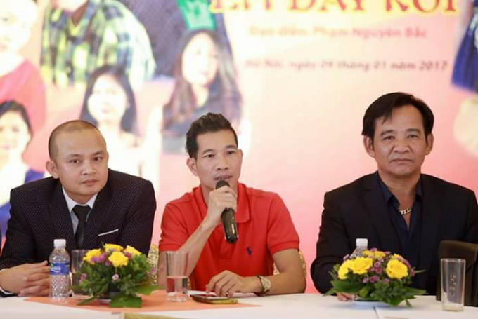 Đạo diễn Phạm Nguyên Bắc trong buổi họp báo.