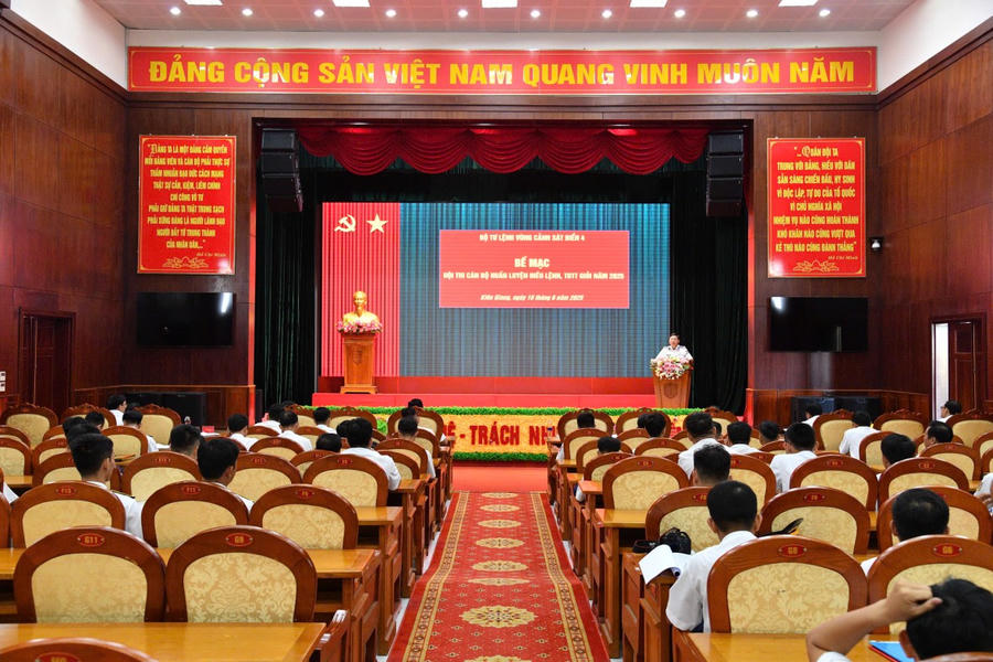 Quang cảnh Bế mạc Hội thi
