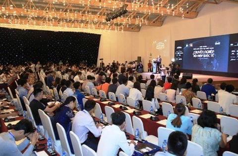 Hội thảo khoảng 600 khách mời tham dự là các cấp quản lý của các công ty môi giới sàn giao dịch, chủ đầu tư, đơn vị phát triển dự án và kinh doanh BĐS.