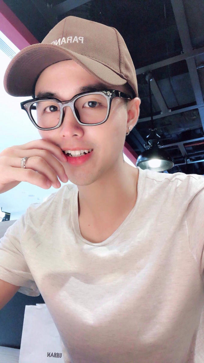 Đây là chân dung của anh chàng rửa bát khi về nhà crush.