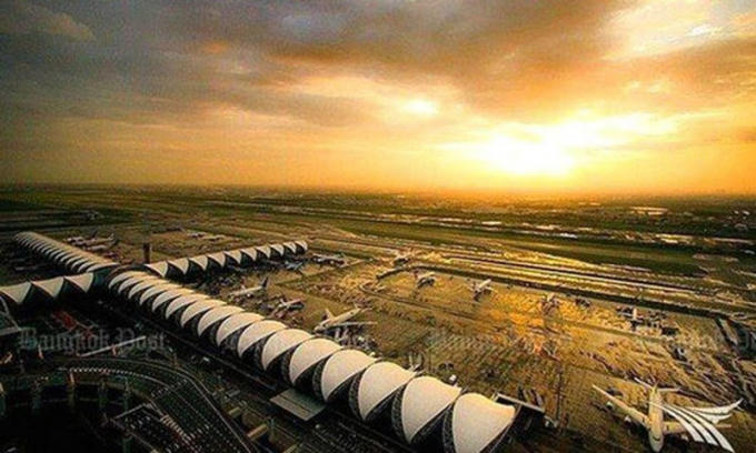 Mặc kệ những câu chuyện ma mị, mỗi ngày sân bay Suvarnabhumi vẫn tấp nập, bận rộn với hàng ngàn chuyến bay.