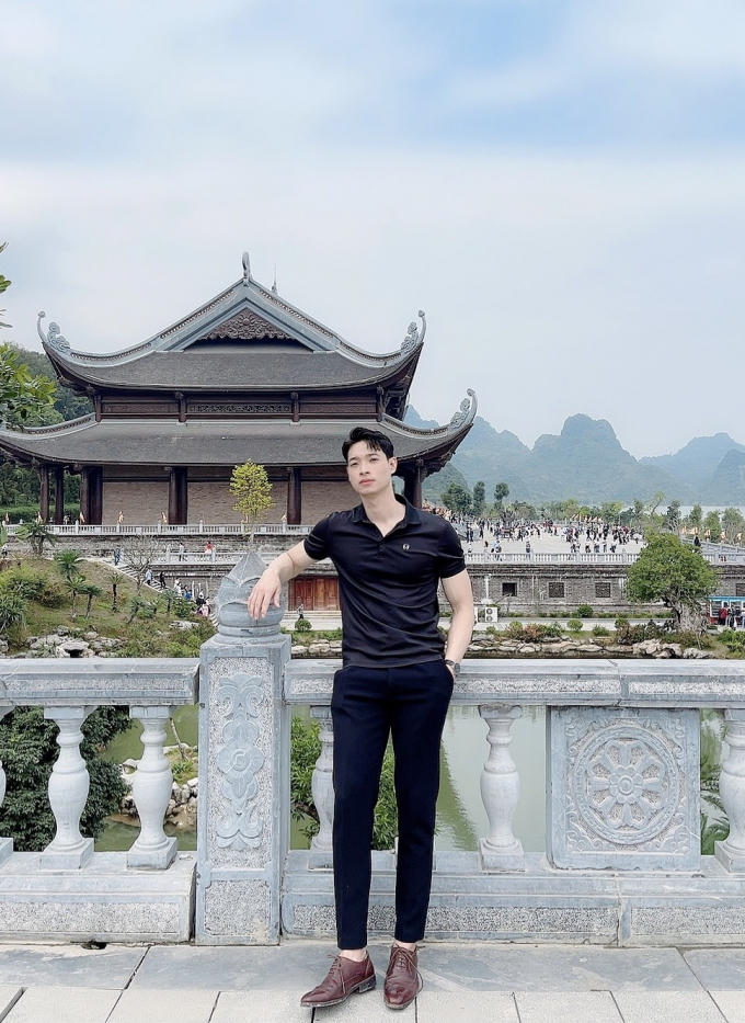 hot boy canh sat (8)