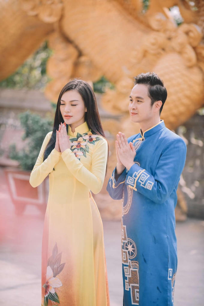 Cao Thùy Linh và Nhật Tinh Anh cùng cầu nguyện những điều tốt lành cho năm mới 2016