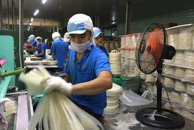 DN công khai nhu cầu tuyển dụng sẽ tăng tỷ lệ kết nối cung - cầu lao động. Ảnh: CH.