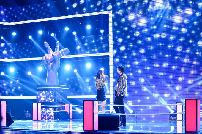 Tập 7 Giọng hát Việt: Cặp đôi cô dâu ôm nhau bật khóc nức nở sau phần trình diễn