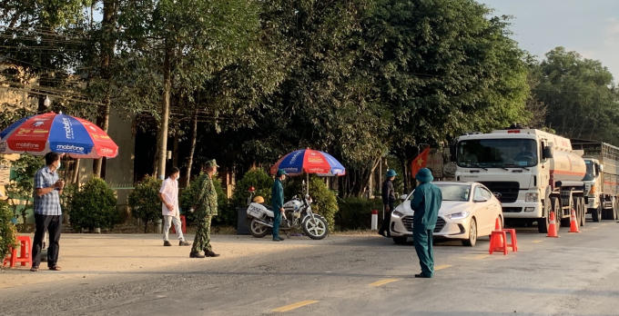 Chốt kiểm dịch được đặt trên tỉnh lộ 721 thuộc địa bàn xã Đạ Kho, huyện Đạ Tẻh.