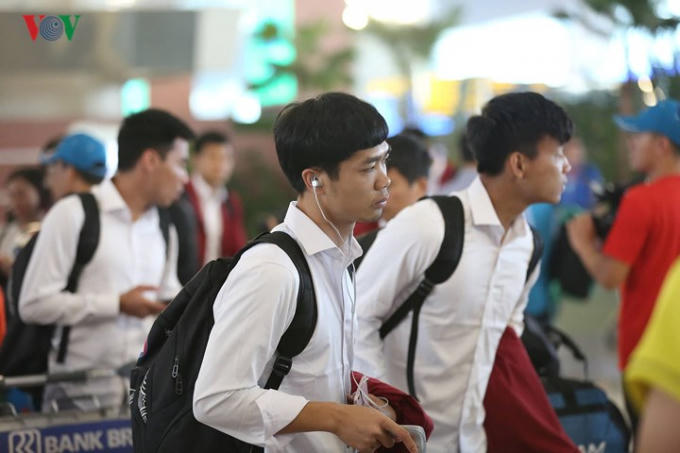 Chương trình "Tự hào Việt Nam!" vinh danh Đoàn thể thao Việt Nam tại SVĐ Mỹ Đình sẽ diễn ra từ 17h-19h chiều nay.