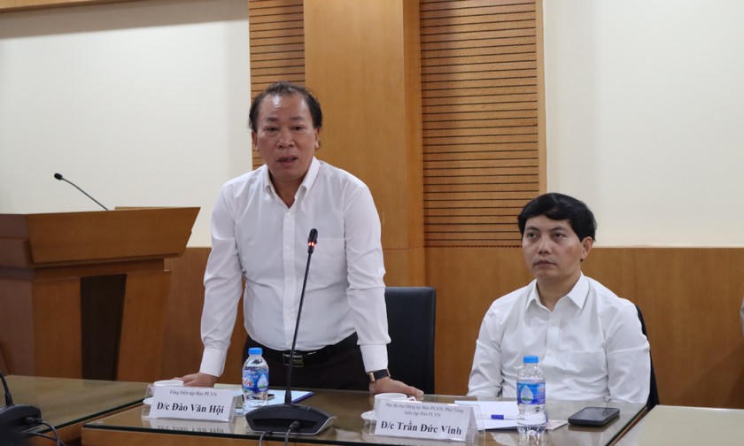 TS. Đào Văn Hội, Tổng Biên tập báo Pháp luật Việt Nam phát biểu tại Đại hội 2 Chi bộ.
