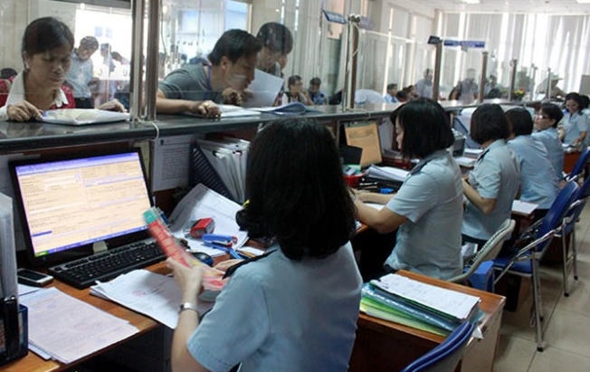 Hải quan Quảng Ninh áp khai nộp thuế bằng tờ khai điện tử.