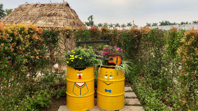 Tặng v&eacute; miễn ph&iacute; tại c&ocirc;ng vi&ecirc;n m&ecirc; cung v&agrave; đảo hoa hồng nh&acirc;n ng&agrave;y 8/3