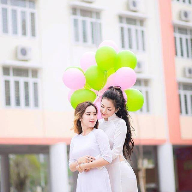 Đây là cô bạn gái thân thiết của Tố Anh