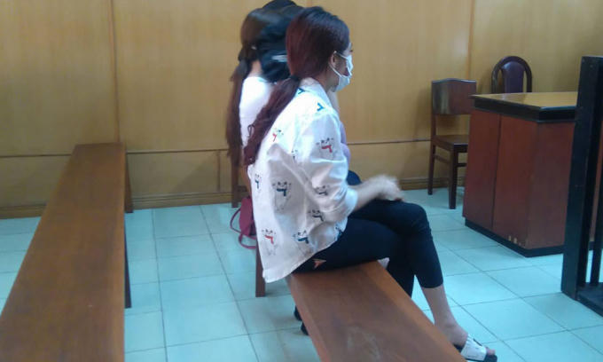Các bị cáo tại phiên sơm thẩm.