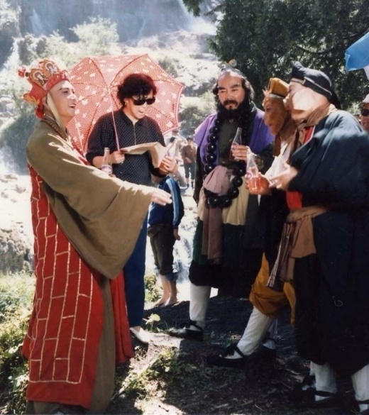 Đạo diễn Dương Khiết đang hội ý với 4 thầy trò Đường Tăng. Ảnh: internet.