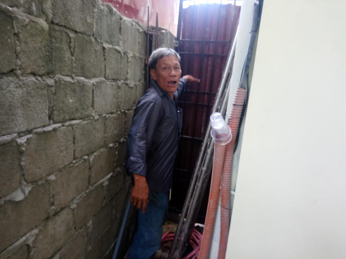 Vị trí phát hiện cháu bé đỏ hỏn bị bỏ rơi.