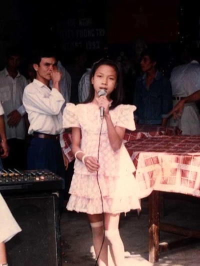 Ca hát là niềm đam mê mãnh liệt của Mỹ Tâm ngay từ khi còn ngồi trên ghế nhà trường.