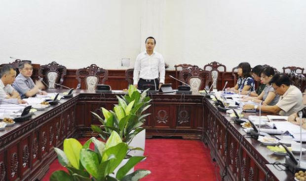 Toàn cảnh buổi họp.