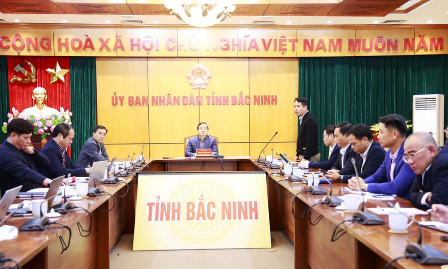 Quang cảnh buổi làm việc.