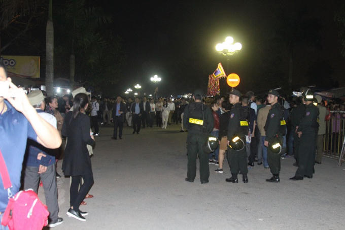 Lực lượng CSCĐ có mặt khắp nơi.