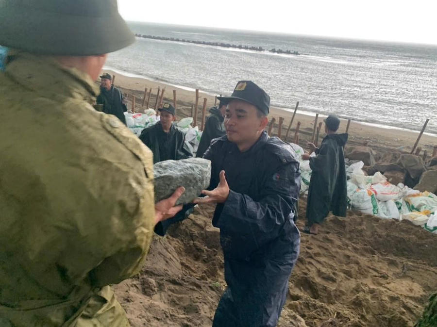 Hơn 2000 lượt cán bộ hỗ trợ chống bão số 5.