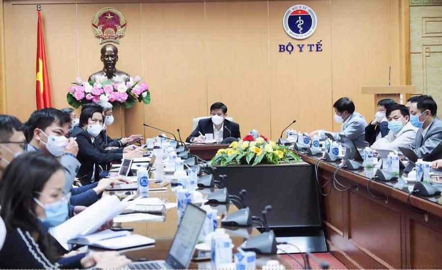 Bộ trưởng Bộ Y tế Nguyễn Thanh Long đã tổ chức cuộc họp trực tuyến với lãnh đạo Bộ Y tế...