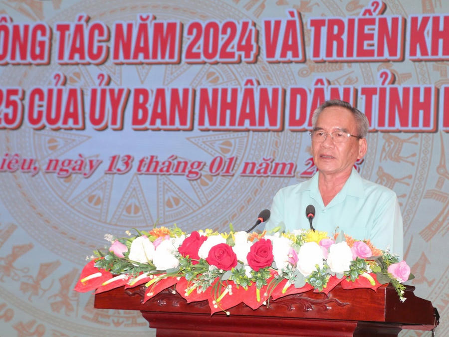 Ông Lữ Văn Hùng - Ủy viên BCH TW Đảng, Bí thư Tỉnh ủy phát biểu chỉ đạo tại hội nghị.