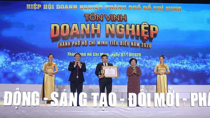 Anh179.