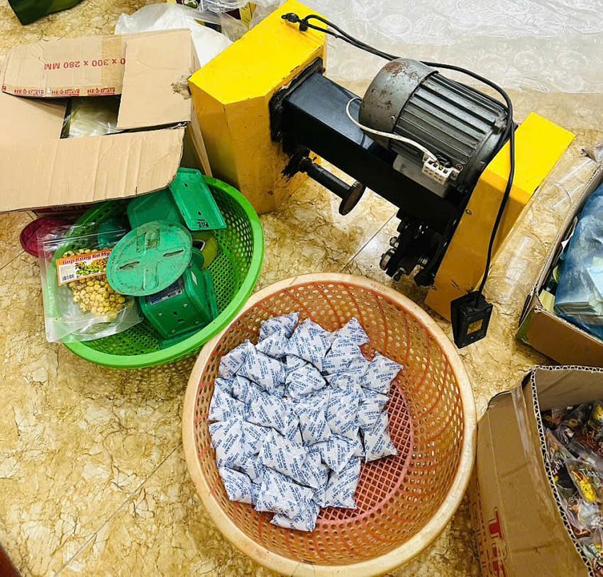 Tang vật vụ án.