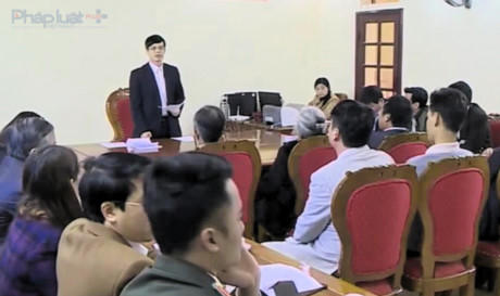 Chủ tịch UBND tỉnh Nguyễn Đình Xứng đã chỉ đạo các Sở ban ngành, UBND huyện Hậu Lộc khẩn trương rà soát doanh nghiệp đổ trộm chất thải theo tố cáo của người dân