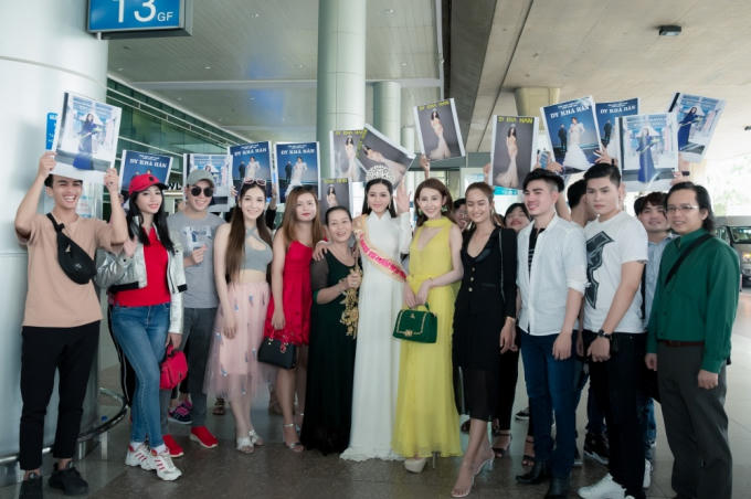 Ms Vietnam New World 2018 Dy Khả H&acirc;n: &ldquo;T&ocirc;i muốn gi&agrave;nh vương miện n&agrave;y cho mẹ&rdquo;