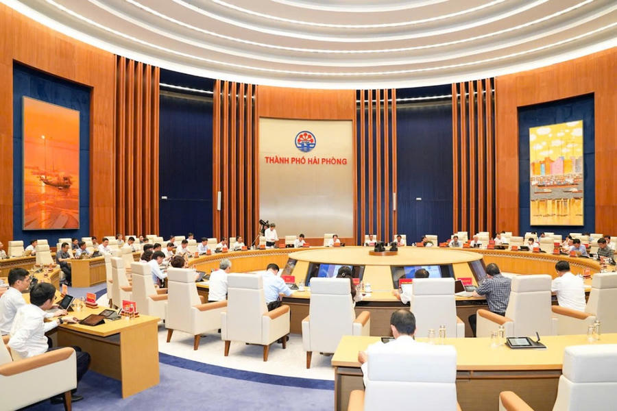 Quang cảnh Hội nghị trực tuyến