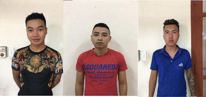 Các đối tượng bị công an Gia Lâm bắt giữ ( từ trái qua phải Trung, Tuyến, Nam)