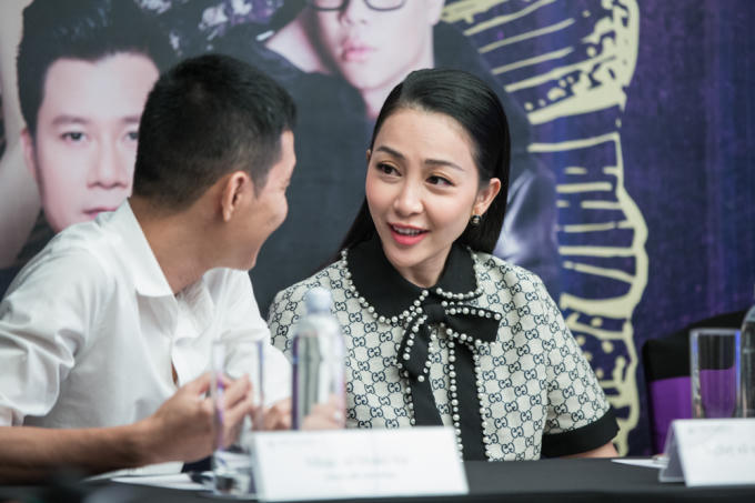 “Chim công làng múa” Linh Nga hào hứng trong buổi ra mắt Đại nhạc hội Son: “Em Mơ”