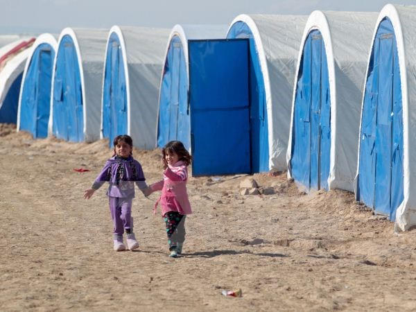 Trẻ em Iraq tại trại tị nạn Al-Agha ở Tal Afar, tây nam Mosul. (Nguồn: AFP/TTXVN)