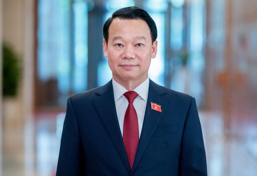 Ông Đỗ Đức Duy, Ủy viên Trung ương Đảng - Bộ trưởng TN&MT được phê chuẩn bổ nhiệm làm Bộ trưởng Nông nghiệp và Môi trường sau khi hợp nhất Bộ NN&PTNT với Bộ TN&MT cũ.