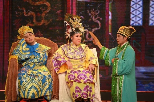 Nghệ sĩ Hồng Vân tức giận khi bị tố chuyện quá khứ