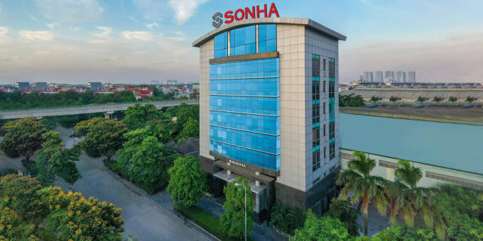 anh-toa-nha-chinh-sua-scaled